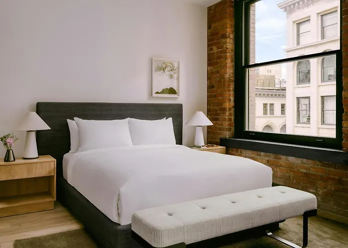 Sonder By Marriott Bonvoy Apollon Apartments OldHotel Montreal